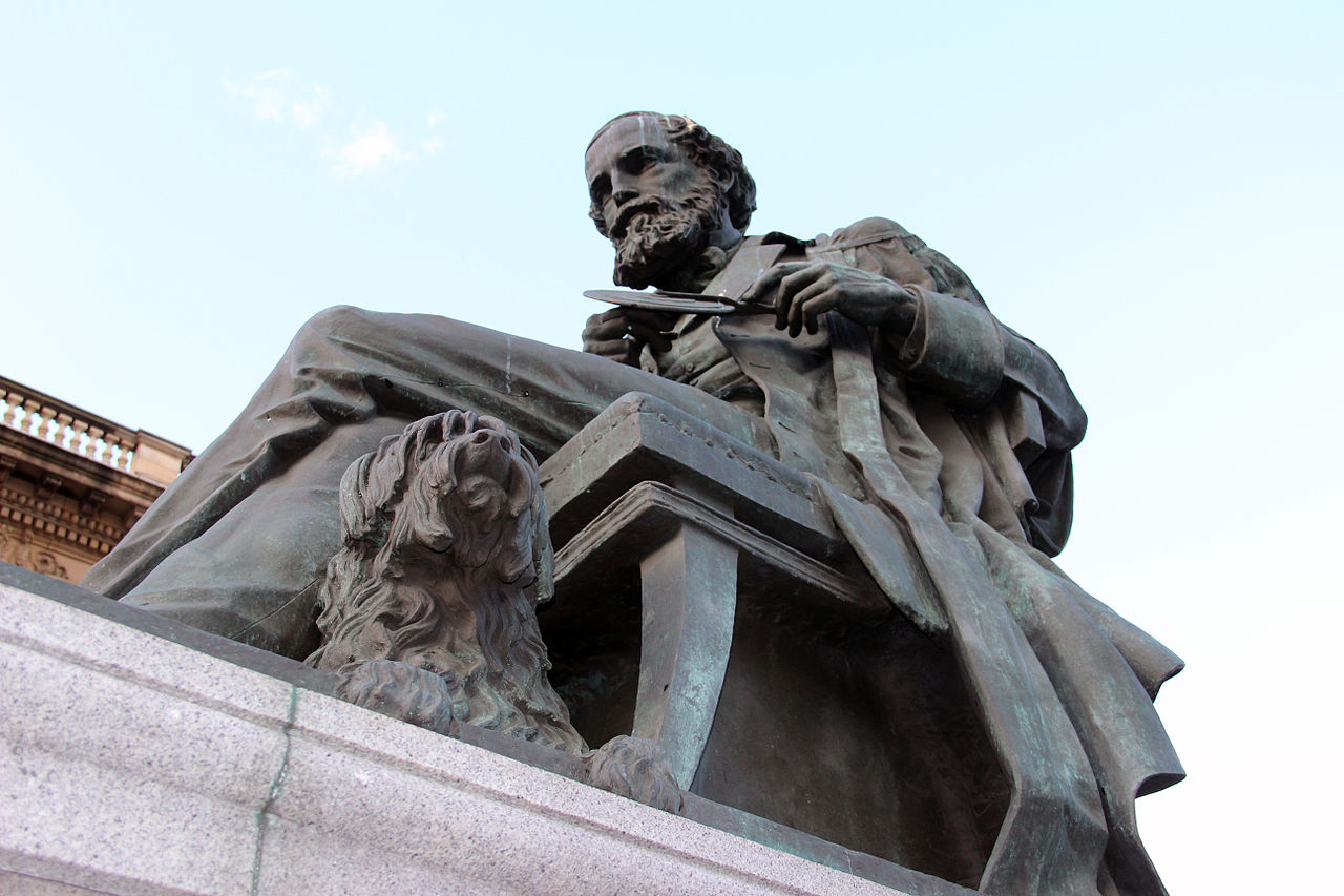 James Clerk Maxwell Statue